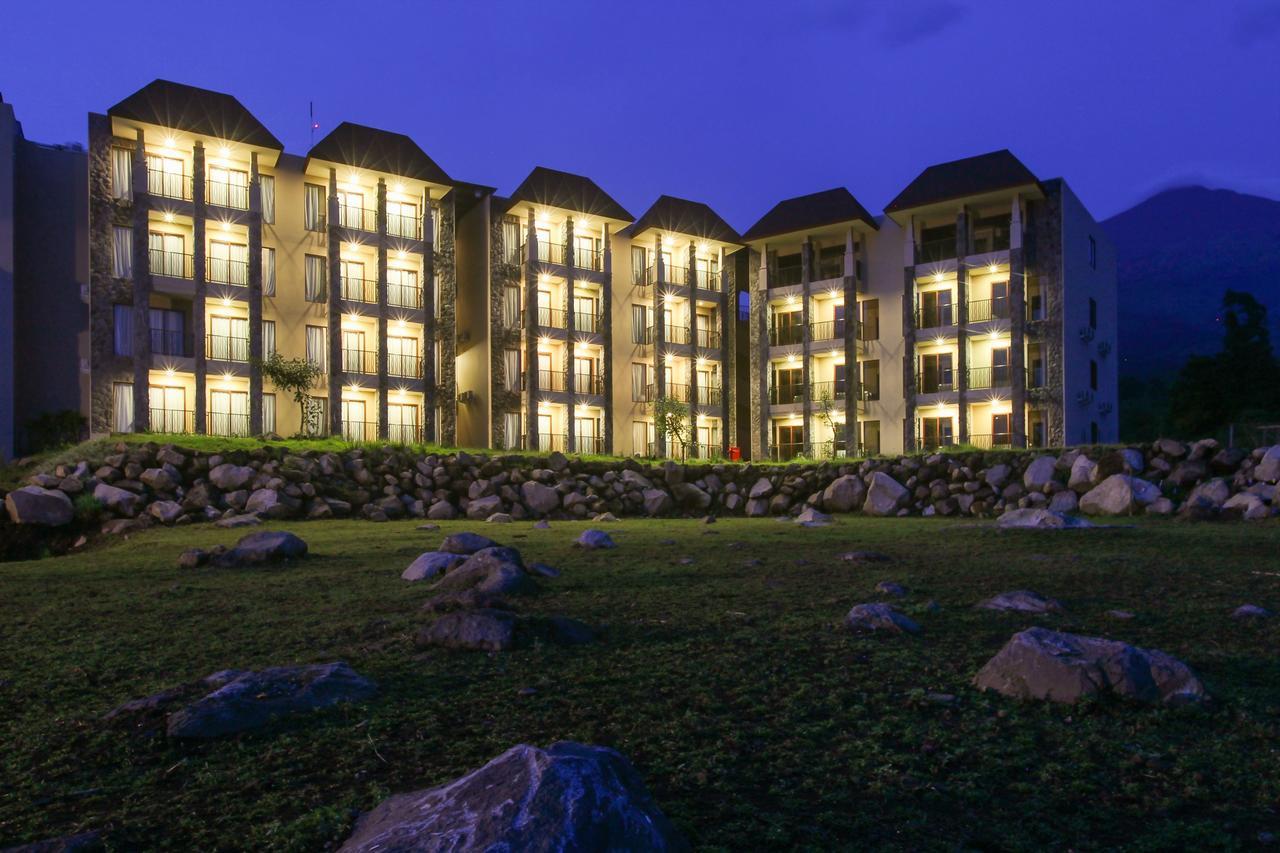 Baobab Safari Resort Prigen Dış mekan fotoğraf